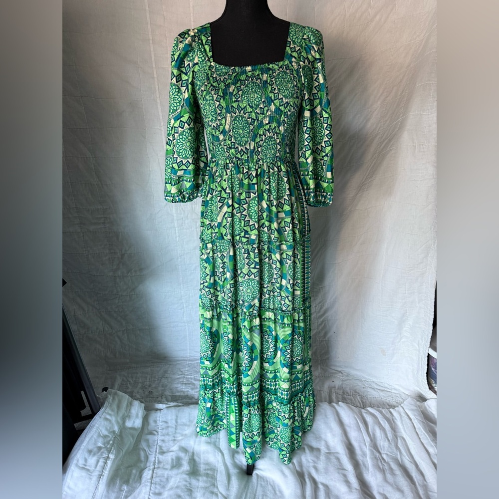 Me 2. Amazing geometric pattern. Maxi dress. Size M - Picture 2 of 7